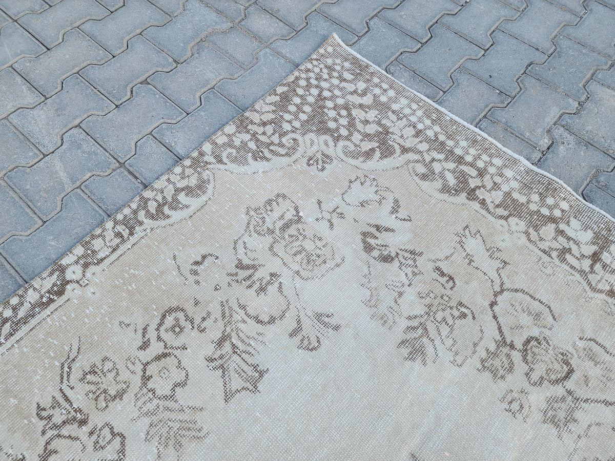 Neutral Wool Rug 6x9, Oriental Turkish Hand Made, Bed Room Decor