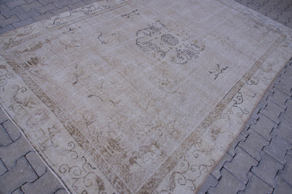6x9 Handwoven Turkish Oushak Rug: Neutral Beige Wool, Oriental Style