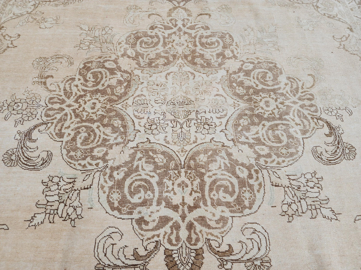 9x12 Persian Wool Rug, Hand Knotted, Oriental Rug, Living Room Decor