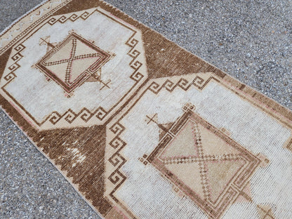 2x11 Turkish Oushak Wool Runner Rug: Bohemian Farmhouse Hallway Decor