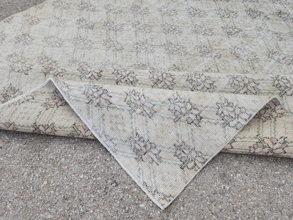 Neutral Oushak Rug 7x10: Hand-Knotted Turkish Wool Area Rug