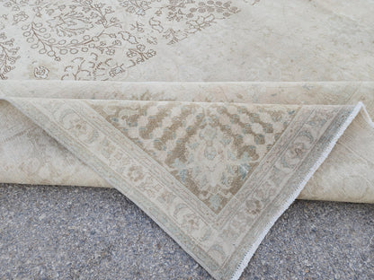 9x12 Neutral Wool Vintage Rug, Hand Knotted, Floral Persian Design