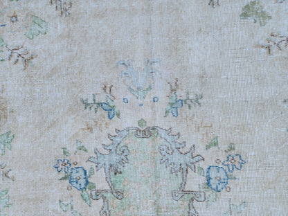 Neutral Oushak Rug 5x9: Hand-Knotted Wool Turkish Rug