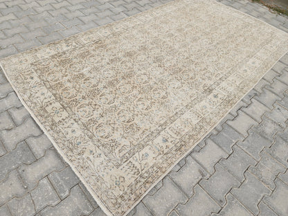 Handwoven Turkish Oushak Rug: 5x9 Wool & Cotton Area Rug