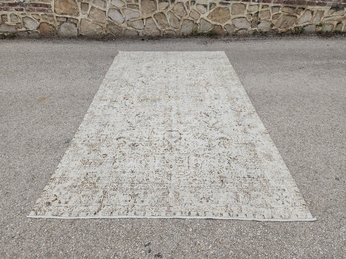 Hand Knotted Wool Oushak Rug 6x10: Ivory Beige Turkish Area Rug