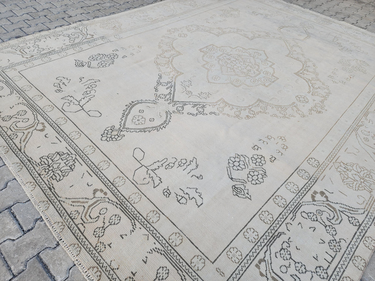 Neutral Wool Rug 9x12: Hand Knotted Oriental Turkish Wool, Home Rustic Decor