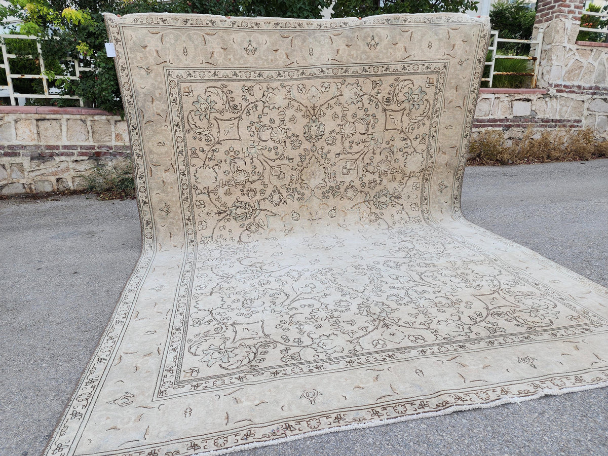 9x13 Neutral Rustic Wool Rug, Beige Soft Green Living Room Decor