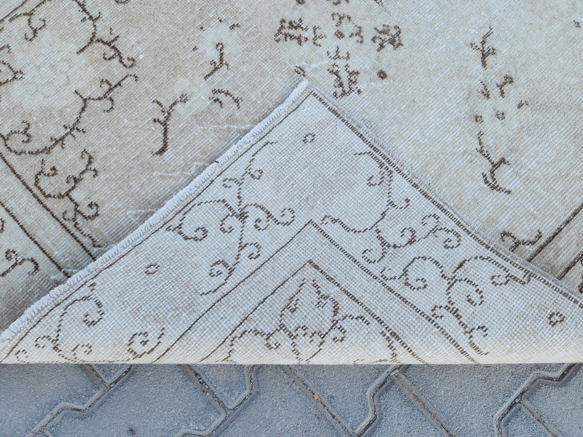 Handwoven Turkish Oushak Rug 4x7: Beige Wool, Bohemian Style