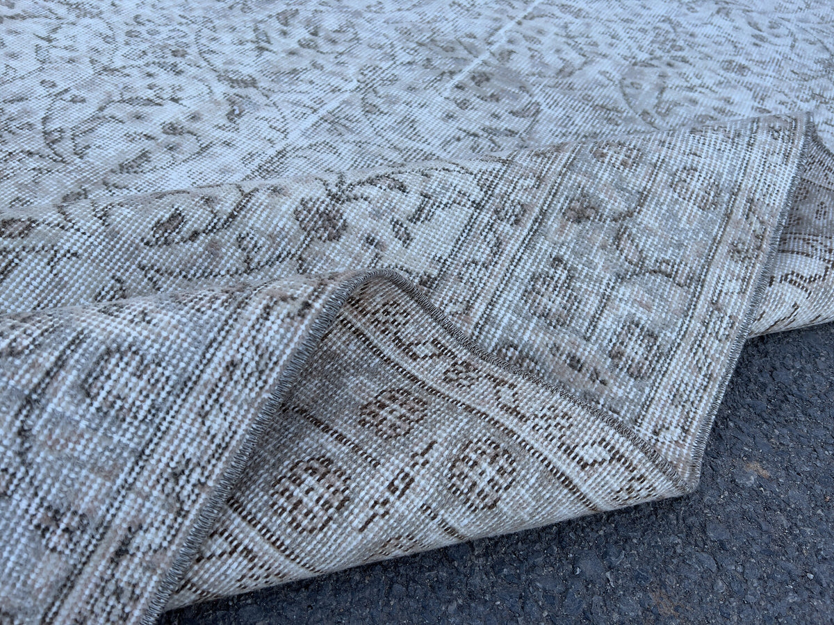5x8 Handwoven Wool Turkish Rug: Neutral Oushak Area Rug