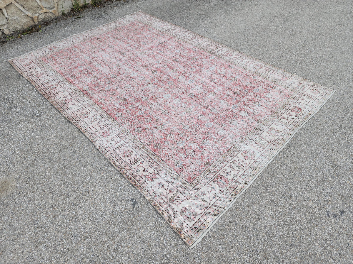 Vintage Oushak Rug 7x10: Handwoven Turkish Wool, Faded Red Farmhouse Style