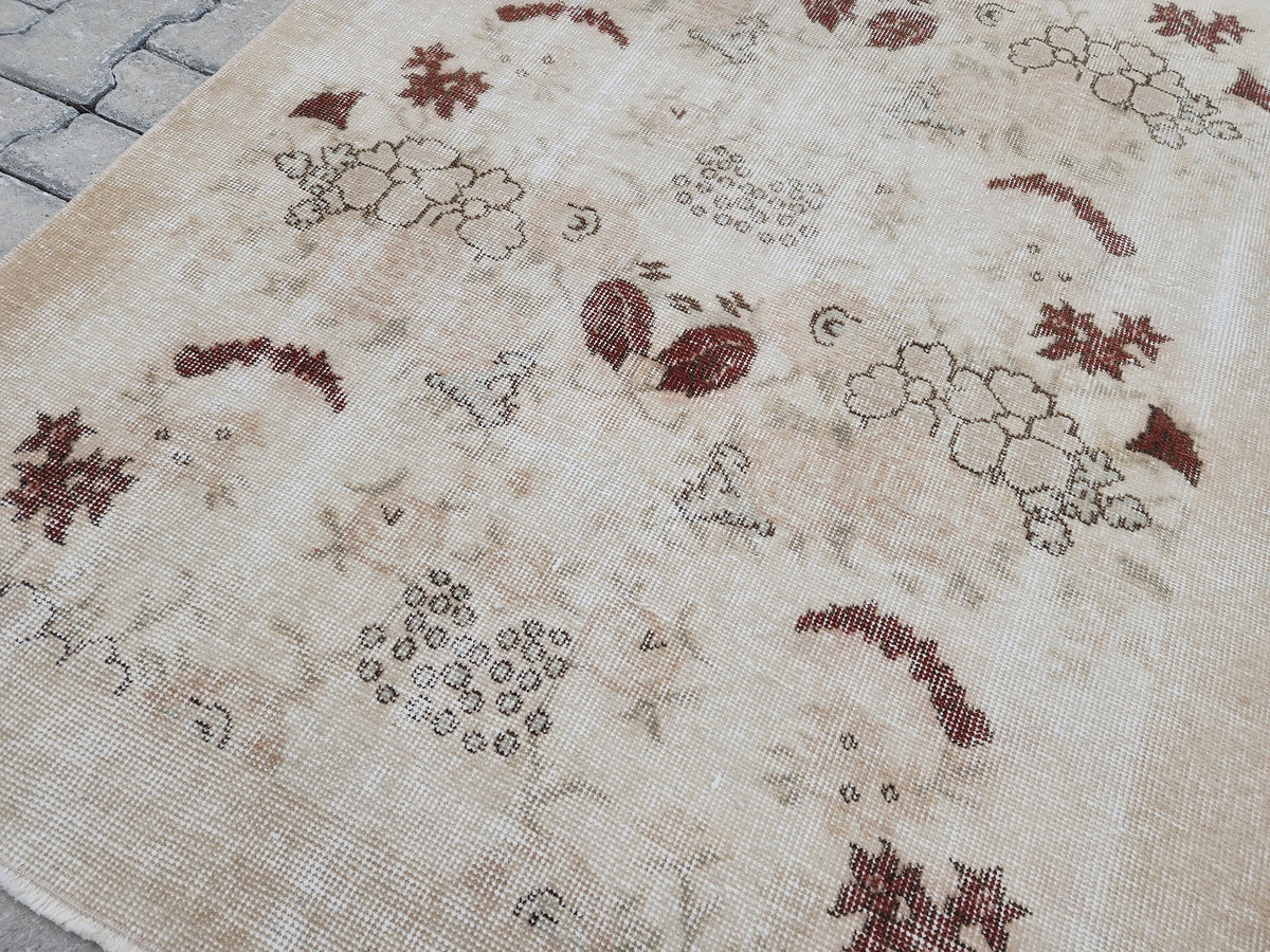 3x6 Vintage Turkish Oushak Rug: Beige Floral Entryway Rug