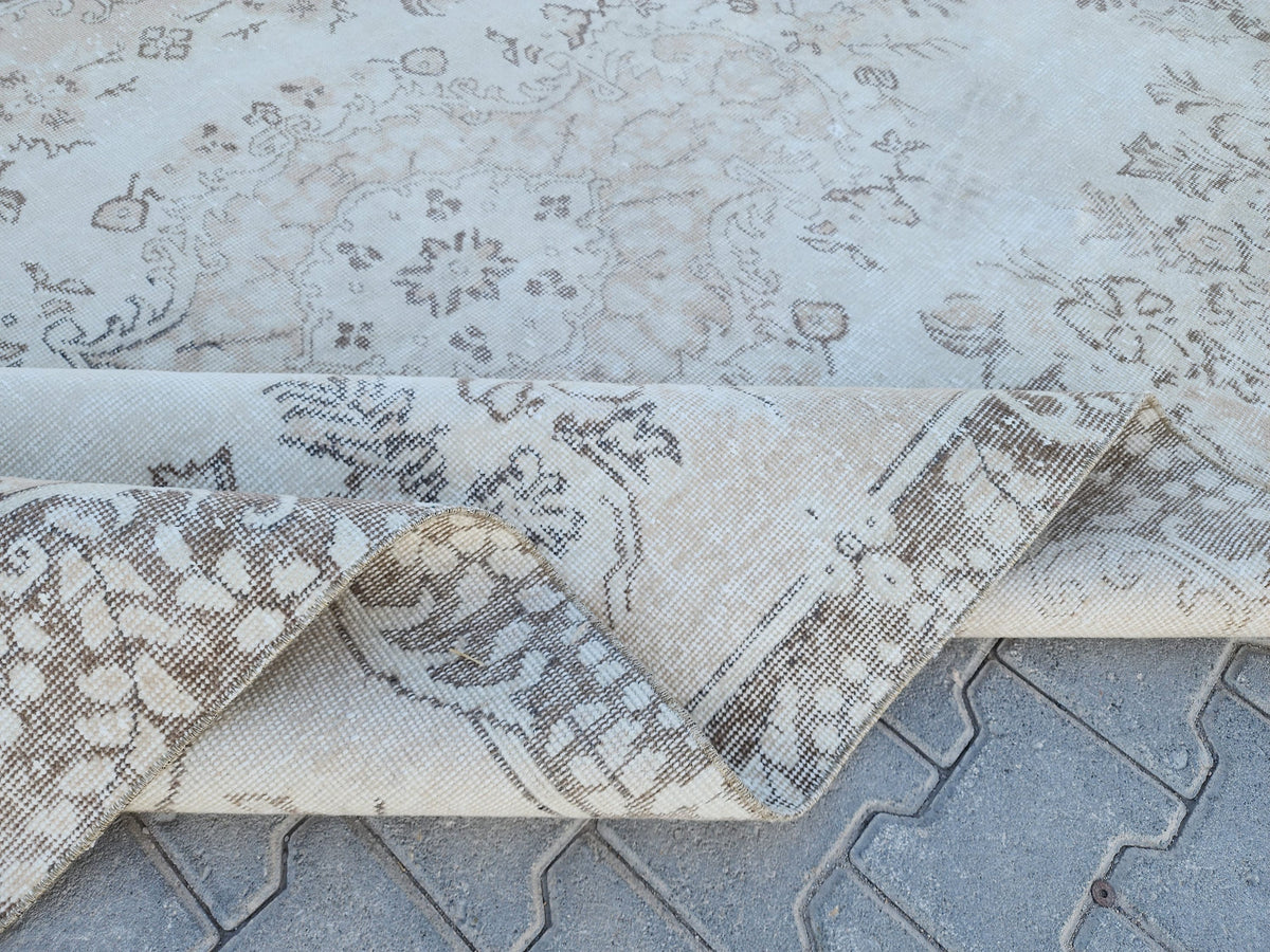 Neutral Wool Rug 6x9, Oriental Turkish Hand Made, Bed Room Decor