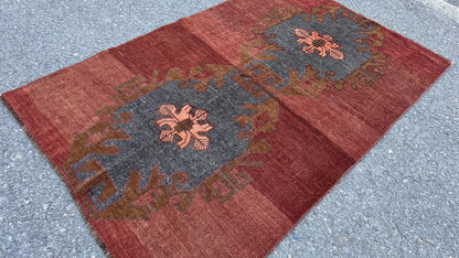 4x6 Small Decor Rug, Home Rustic Mini Decor, Up Cycled Wool