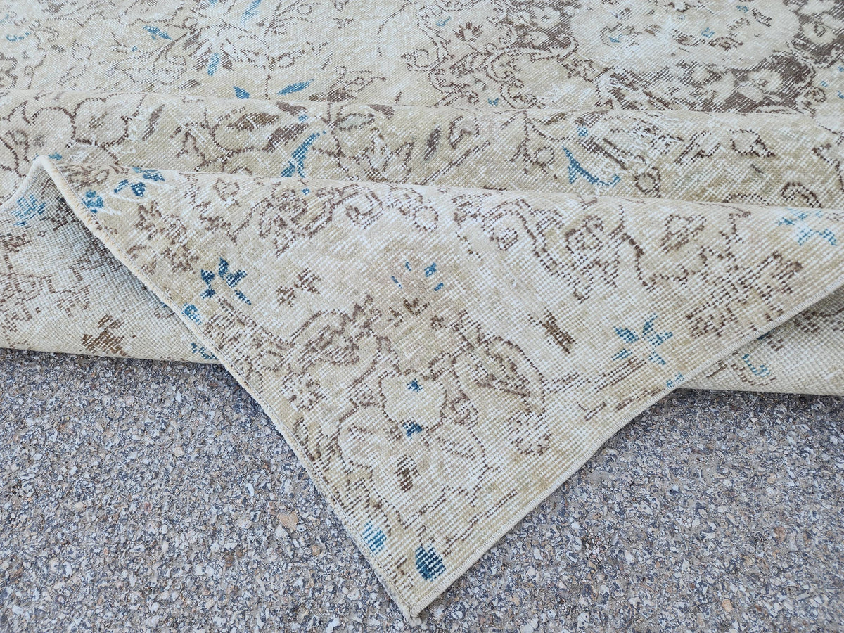 7x10 Oushak Rug: Handwoven Turkish Wool, Neutral Farmhouse Style