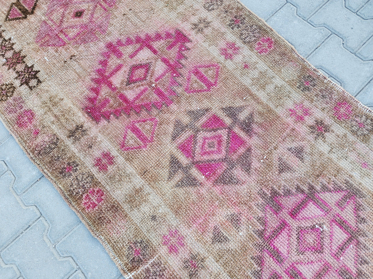 3x11 Vintage Runner Rug : Herki Handwoven Wool, Pink & Brown