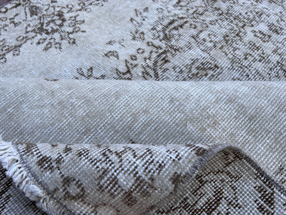 Handwoven Turkish Oushak Rug: Wool & Cotton Blend, Isparta Design
