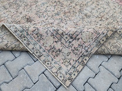 7x10 Vintage Turkish Rug: Beige and Pink Oriental Oushak Rug