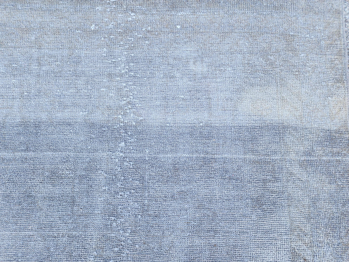Gray Wool Turkish Rug 4x7: Handwoven Oriental Decor
