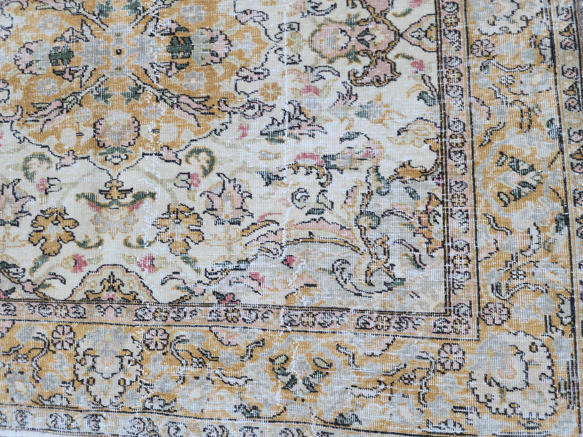 6x9 Oushak Rug: Handwoven Turkish Wool Rug, Neutral Floral Design