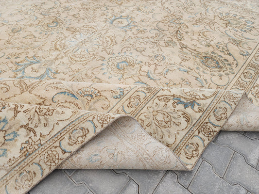 9x12 ft Turkish Vintage Oriental Wool Rug – Beige, Living Room