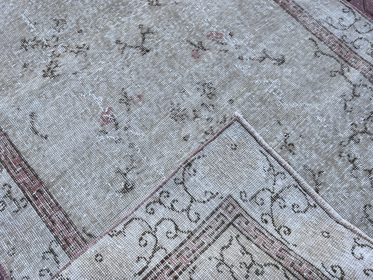 Handwoven Turkish Oushak Rug 4x7: Neutral Bohemian Wool Rug