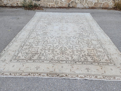 9x13 Neutral Rustic Wool Rug, Beige Soft Green Living Room Decor