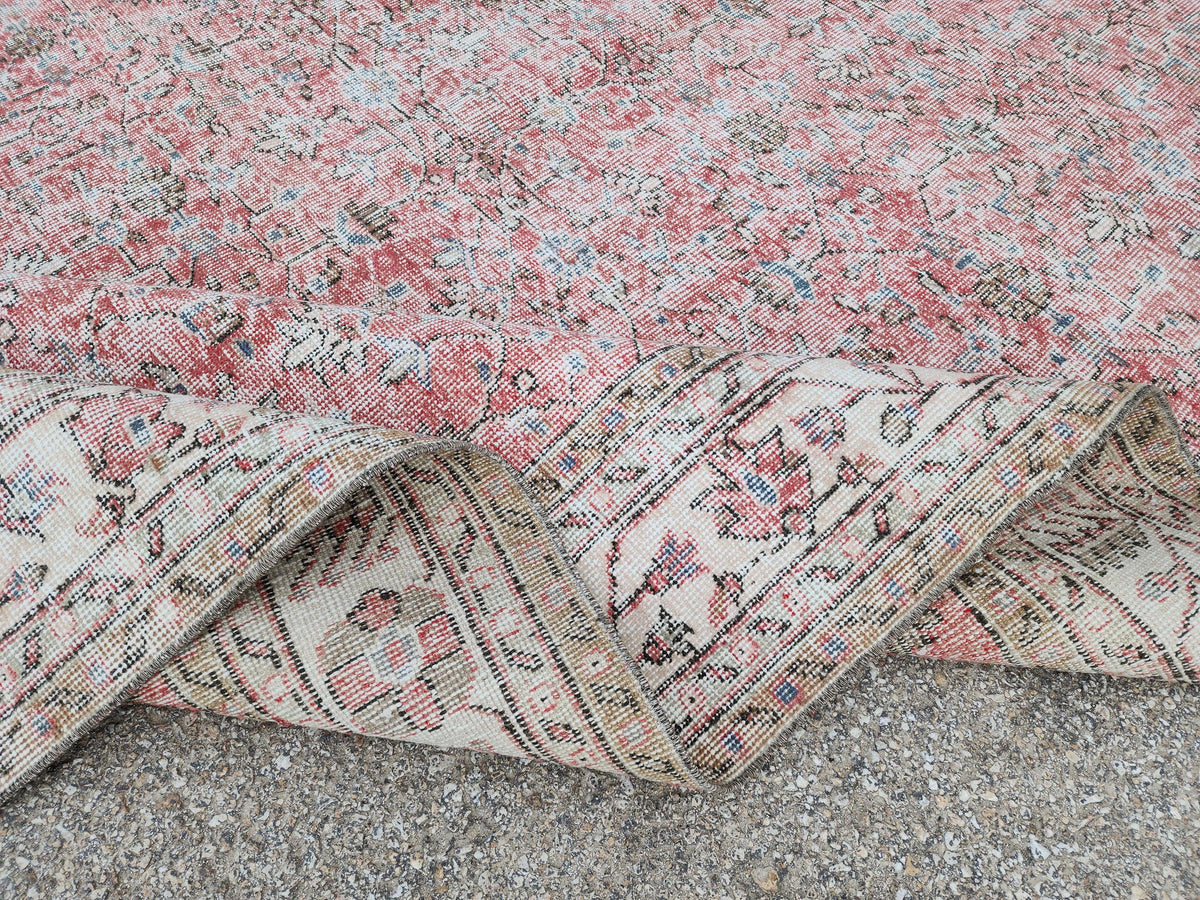 Vintage Oushak Rug 7x10: Handwoven Turkish Wool, Faded Red Farmhouse Style
