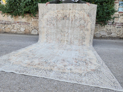 Neutral Oushak Rug 5x9: Turkish Hand Knotted, Dining Room Decor
