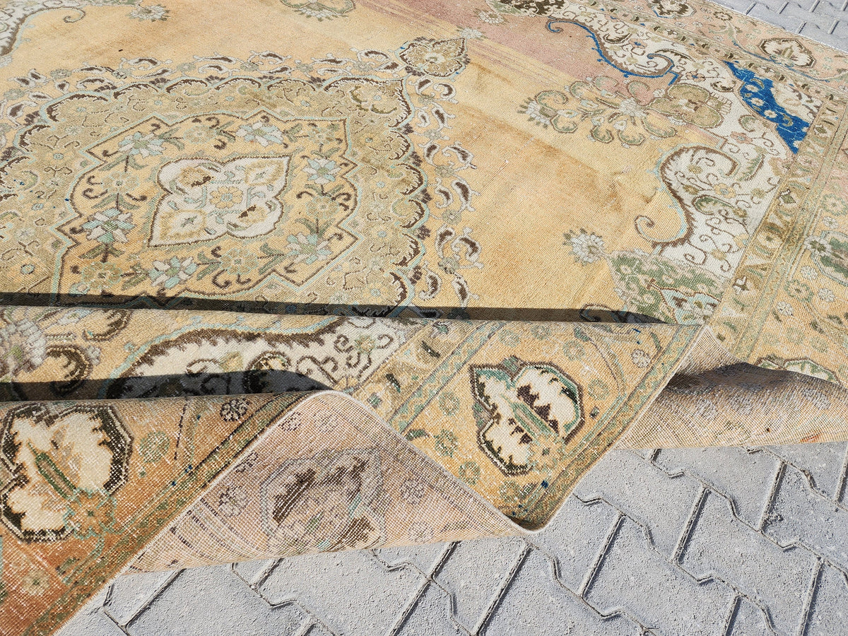 Neutral Rustic Rug 9x12: Medallion Persian Design, Hand Knotted, Rustic Bohemian Decor