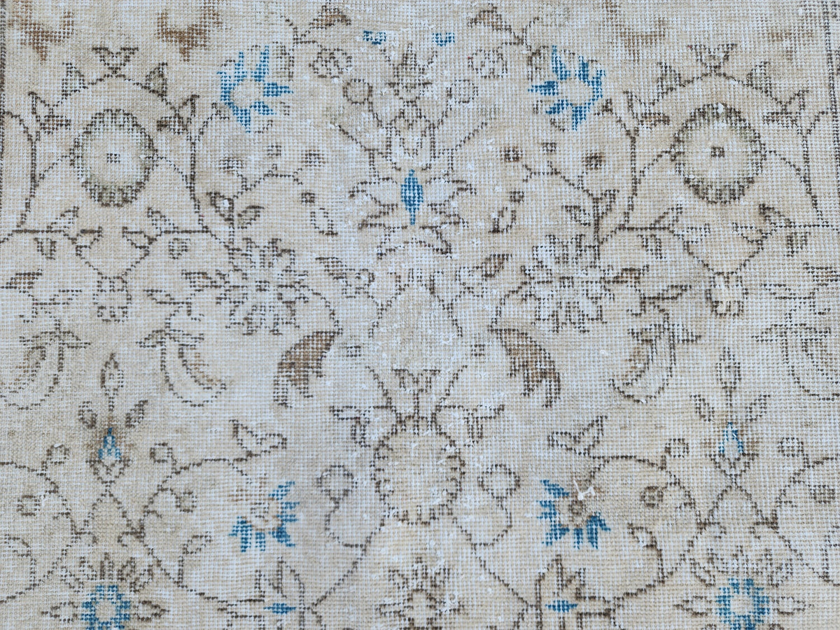 Handwoven Turkish Oushak Rug 4x7: Wool & Cotton Blend