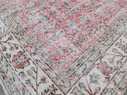 Vintage Oushak Rug 7x10: Handwoven Turkish Wool, Faded Red Farmhouse Style