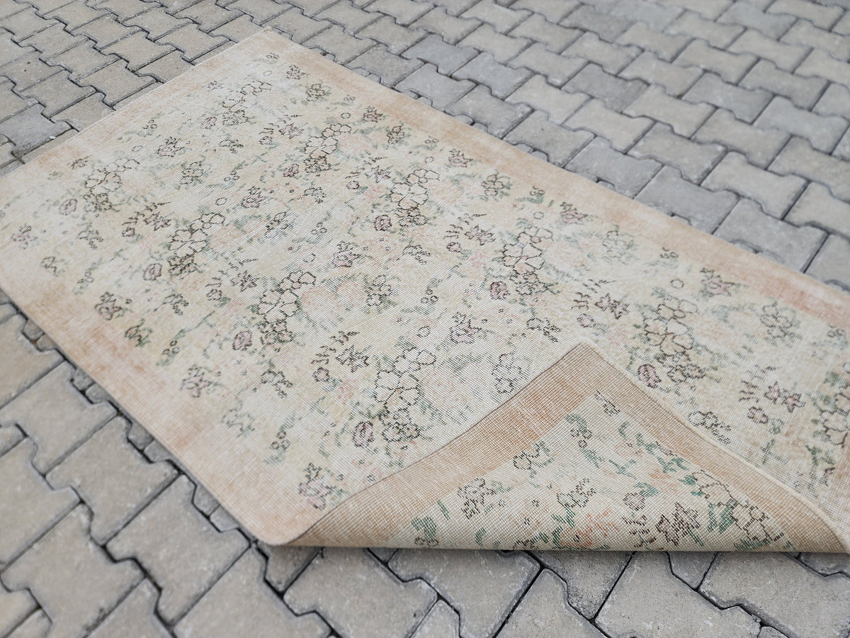3x6 Vintage Turkish Oushak Rug: Handwoven Wool & Cotton