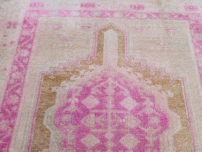 Vintage Pink Wool Oushak Runner Rug - 3x9 Oriental Entryway Rug