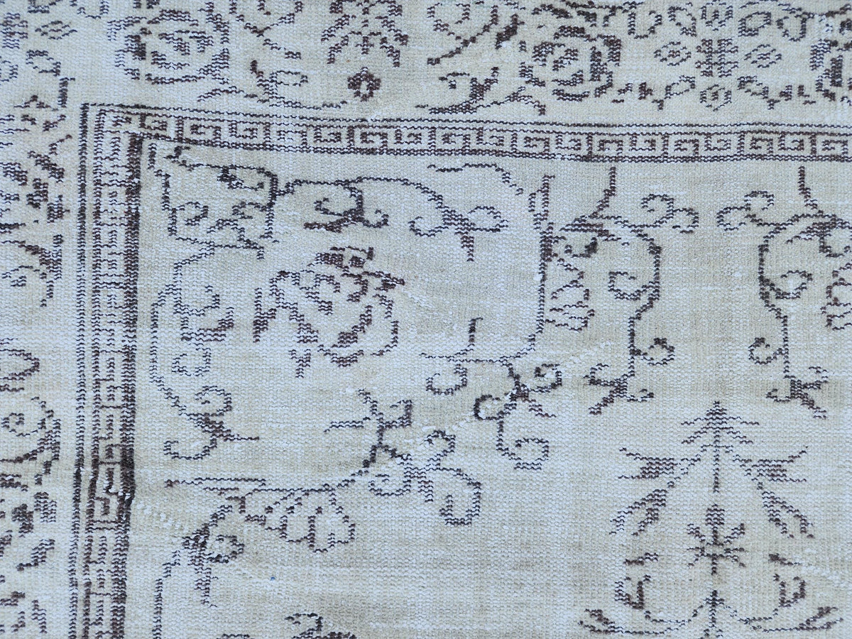 Handwoven Turkish Oushak Rug 6x9: Wool & Cotton Blend