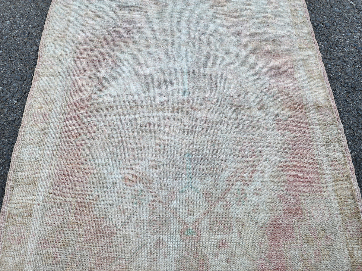 Handwoven Oushak Rug 3x6: Bohemian Turkish Wool Rug