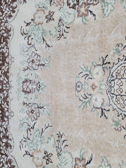 Hand Made Rug 5.7 x 9 ft, Turkish Hand Made Oushaj Design, Dining Room Decor