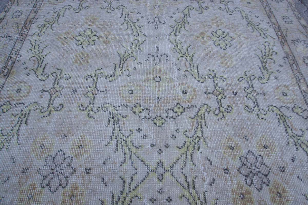 Handwoven Turkish Oushak Rug 3x6: Neutral Wool & Cotton Blend