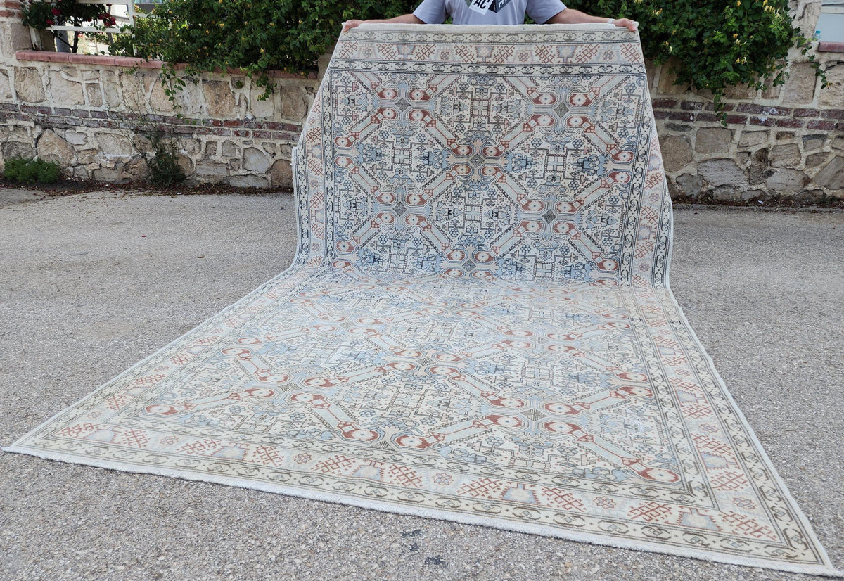 6x9 Neutral Turkish Rug: Geometric Wool & Cotton, Rustic Dining Room Decor
