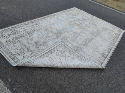 6x10 Hand Knotted Wool Rug: Neutral Green Mid-Century Decor