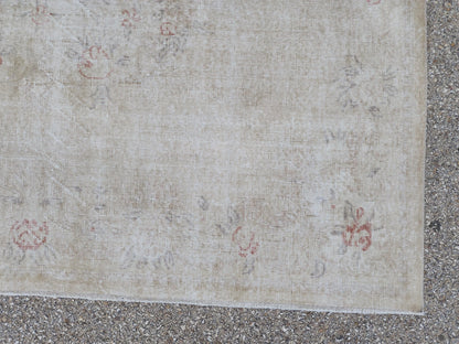 6x10 Turkish Wool Rug: Handwoven Floral Beige Oushak Rug