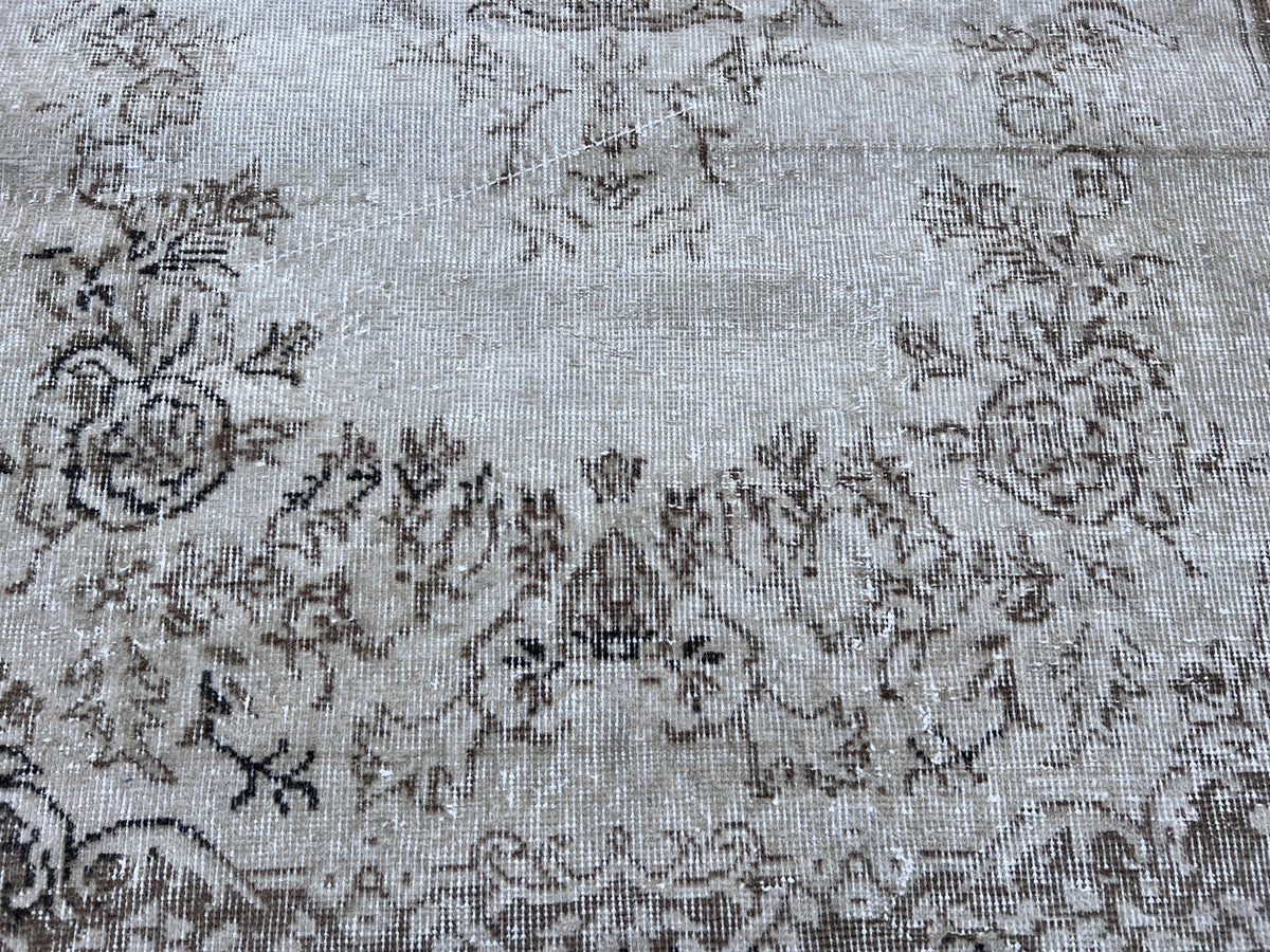 Handwoven Turkish Oushak Rug: Wool & Cotton Blend, Neutral Decor (4x7)