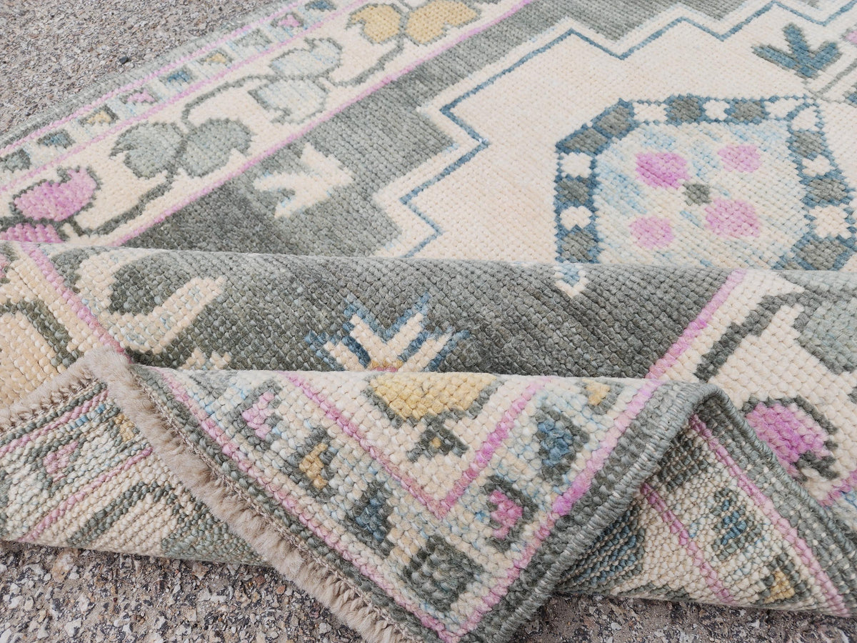 3x5 Oushak Rug: Handwoven Up Cycled Wool, Green Beige Medallion