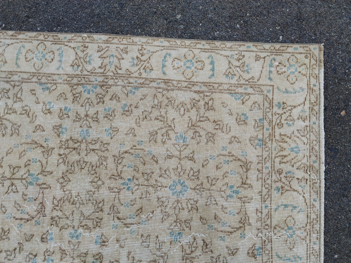 Handwoven Turkish Oushak Rug 5x8: Wool & Cotton Bohemian Rug