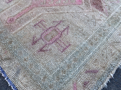 Vintage Turkish Wool Area Rug 4x9: Oriental Entryway Rug