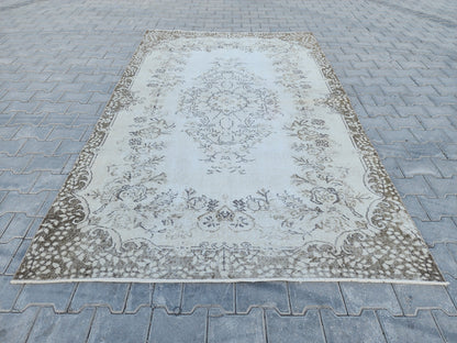 Vintage Oushak Rug 6x9: Beige Medallion Handmade Wool Carpet