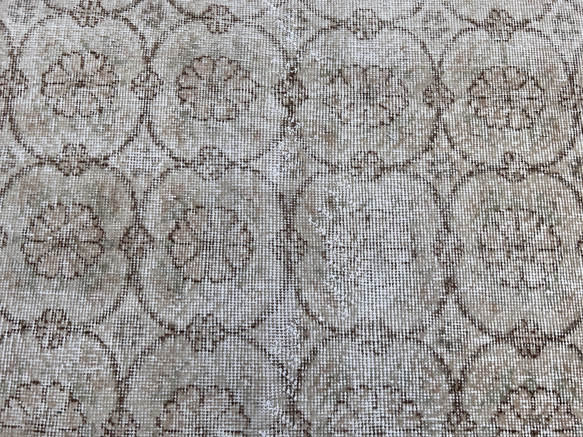 Handwoven Neutral Oushak Rug 4x7: Turkish Wool & Cotton Rug