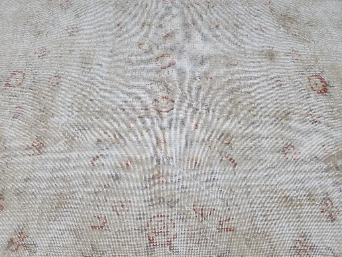 6x10 Turkish Wool Rug: Handwoven Floral Beige Oushak Rug