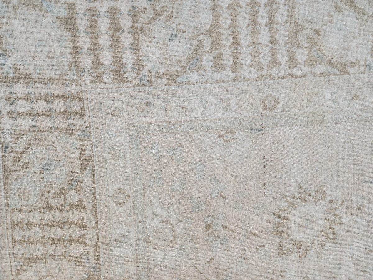 9x12 Neutral Wool Vintage Rug, Hand Knotted, Floral Persian Design