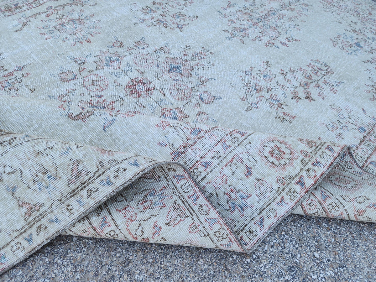 Hand Knotted Oushak Rug 6x10: Turkish Wool Neutral Area Rug