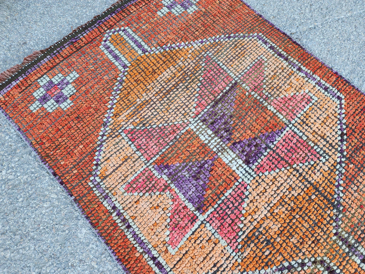 3x10 Herki Runner Rug, Hand Knotted Up Cycled Wool, Home Decor, Kitchen Decor